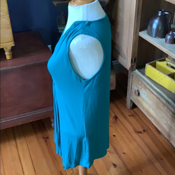 Daisy Fuentes Small Turquoise Sleeveless Top - Picture 3 of 6